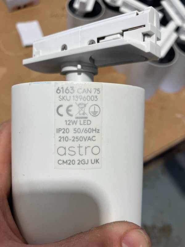 Astro CM20 2GJ