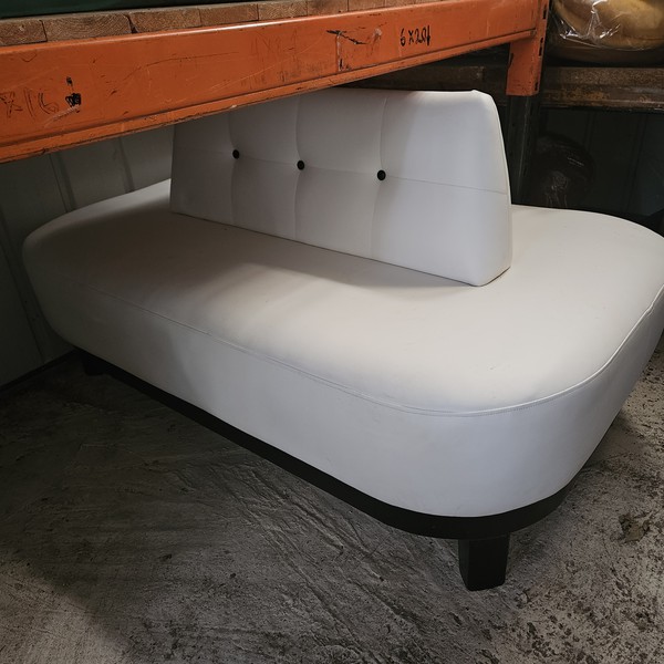 Secondhand Bar Furniture For Sale