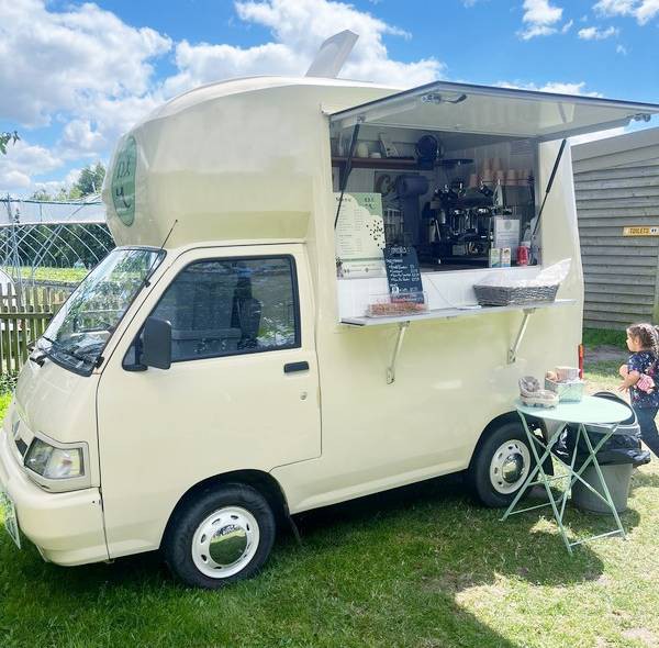 Coffee van Piaggio Porter