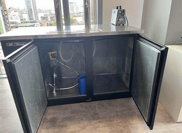 Secondhand Double Beer Tap Bar