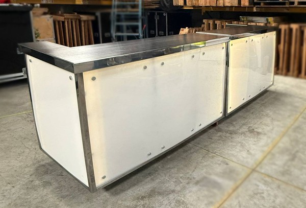 Portable bar counter