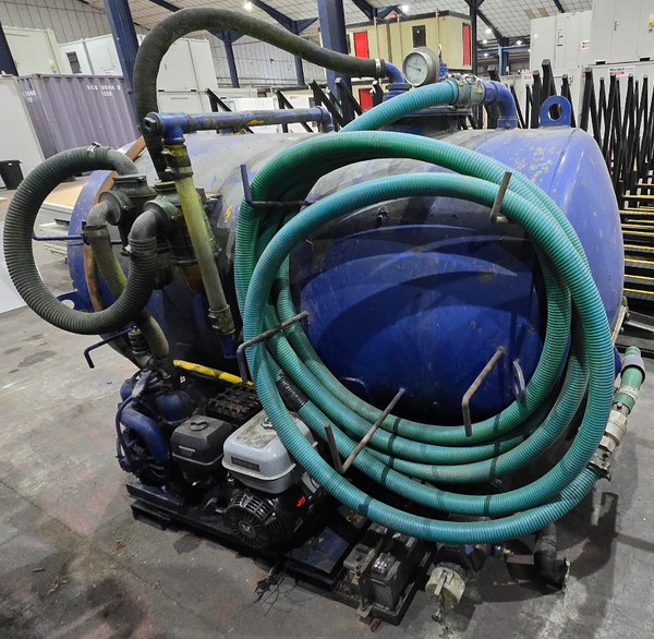 500 Gallon Vacuum Tank For Sale