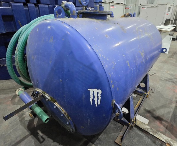 Used 500 Gallon Vacuum Tank