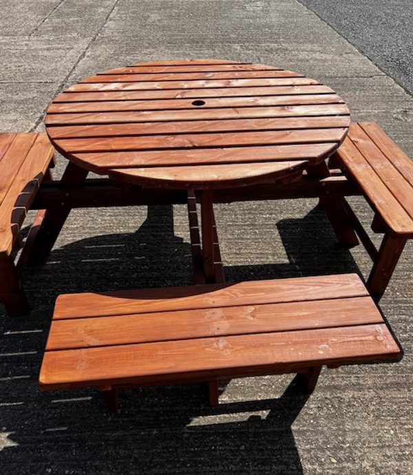2x 8 Seat Picnic Tables