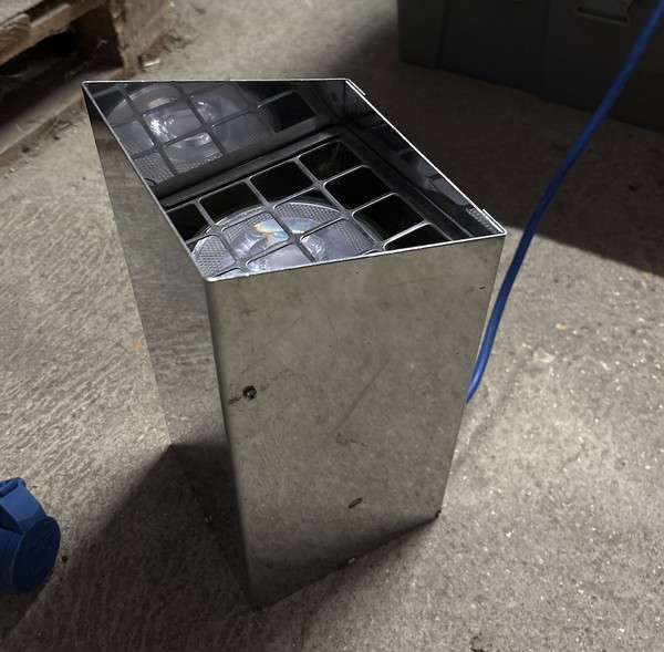 Stainless Steel Uplights