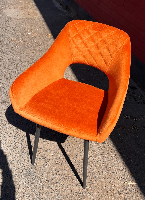 1000x Cafe Chairs For Sale