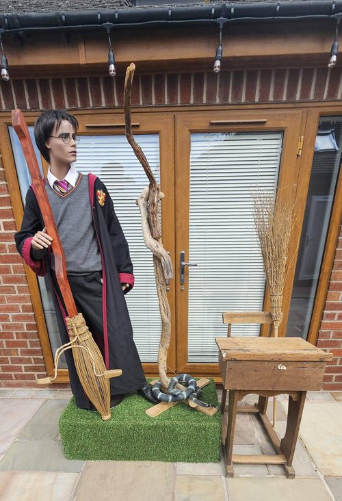 Harry Potter Wizard, Lifesize Film Prop Harry Potter Wizard, Lifesize Film Prop