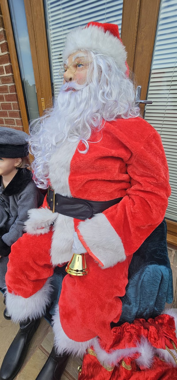 Santa Claus resin figure / Mannequin