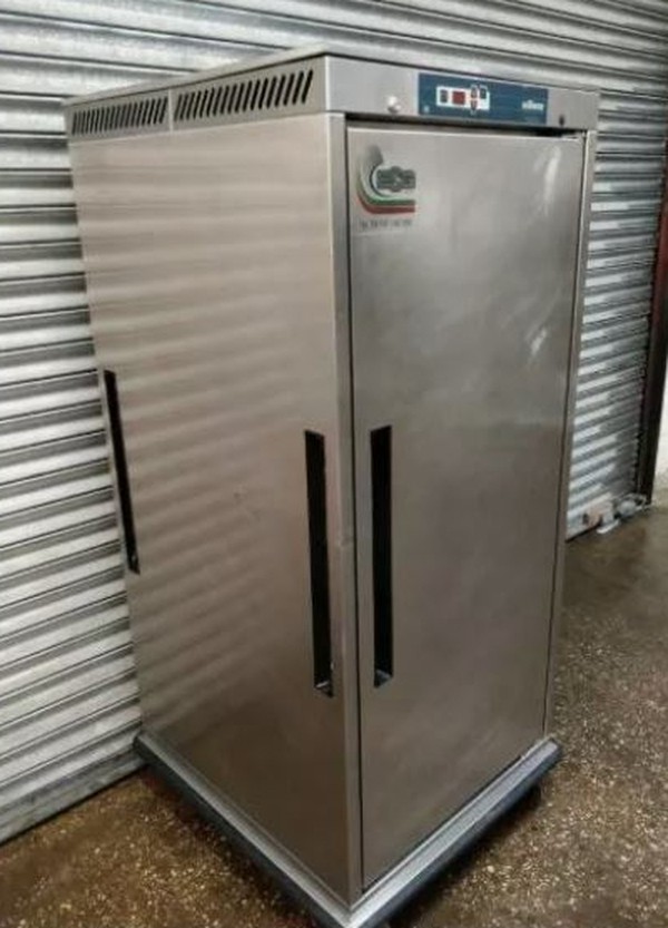 Williams Hot Cupboard